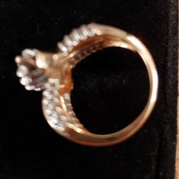 1 carat 5.7 gram Diamond Ring - Picture 7 of 8